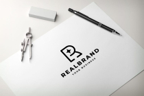 Real Brand Letter R Sparkle Logo Screenshot 1